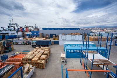Storage of containers 
